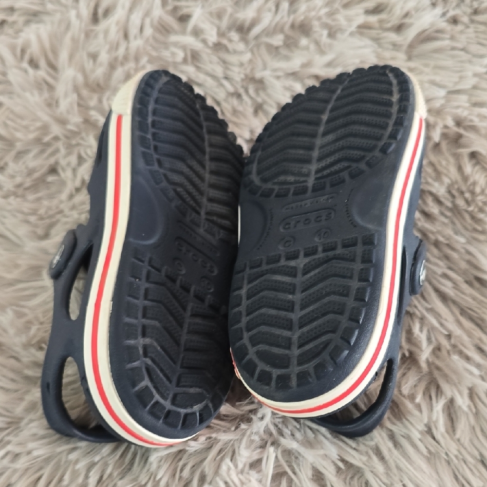 CROCS Kids Sandals in Navy with Red and White Accents - Picture 8 of 9